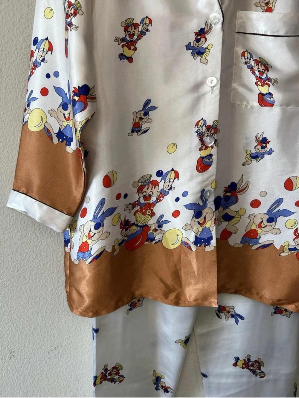 Vintage brand see